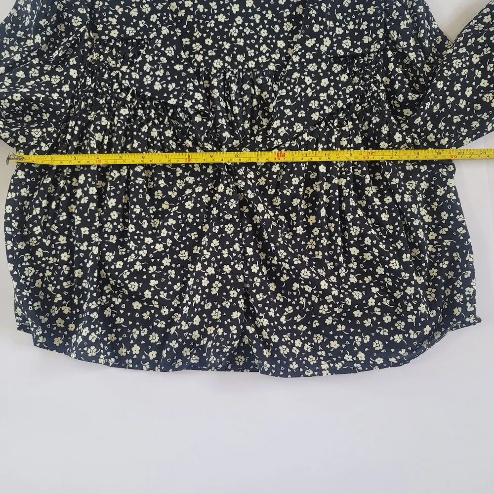 Reformation Black Floral Cropped V-neck Ruffle Blouse, S, Cottagecore Romantic - Picture 8 of 11